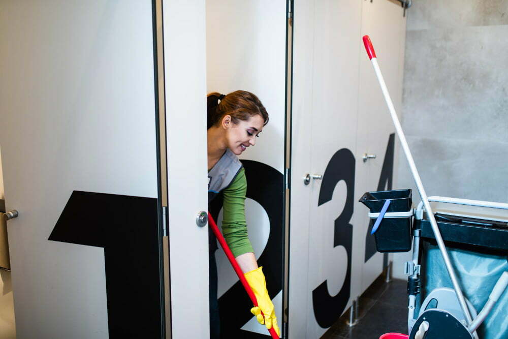 light housekeeping & cleaning3